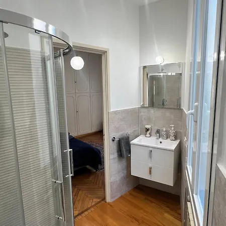 ベッド・アンド・ブレックファスト La Magia Del Mare